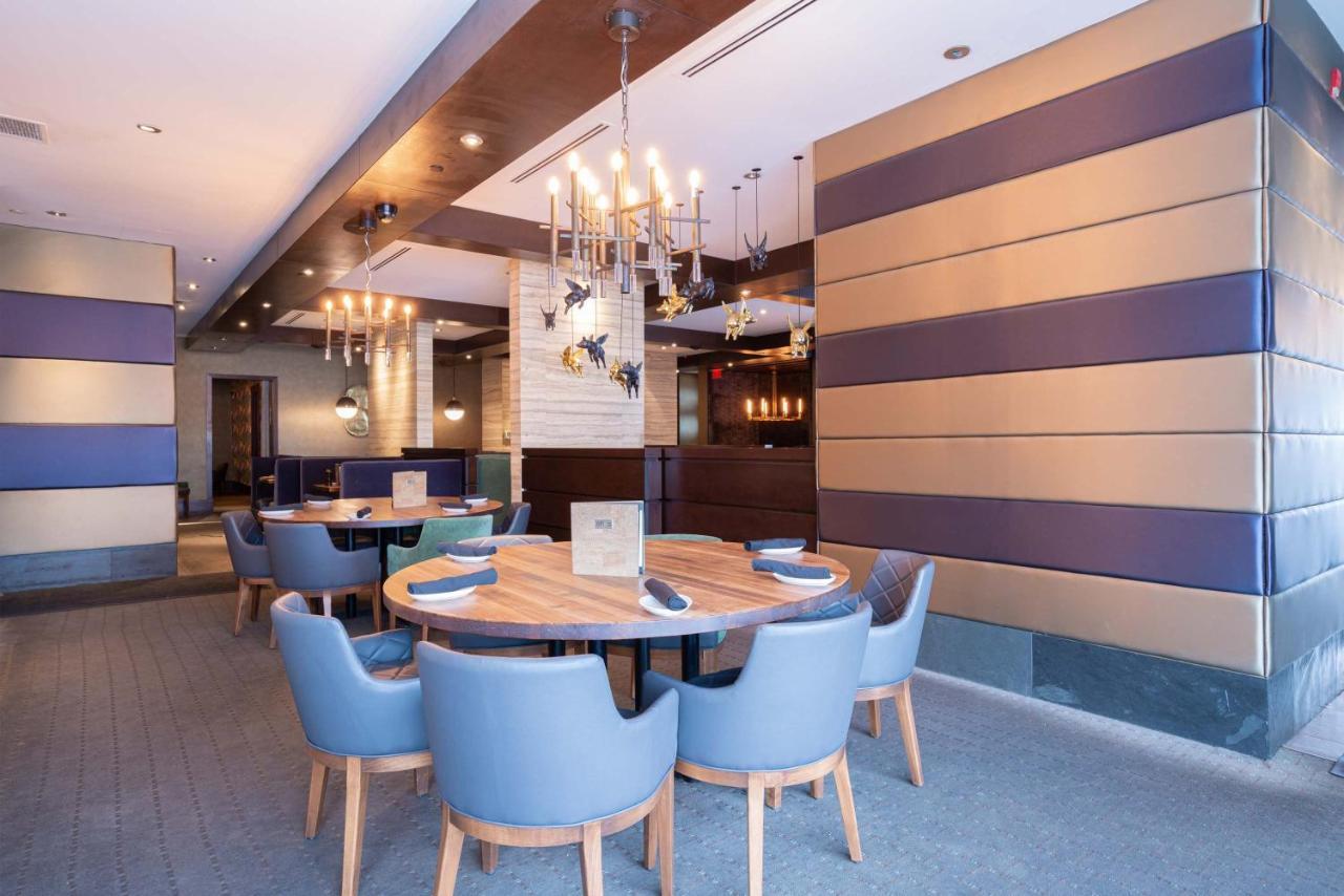 Sandman Hotel Edmonton West Екстер'єр фото