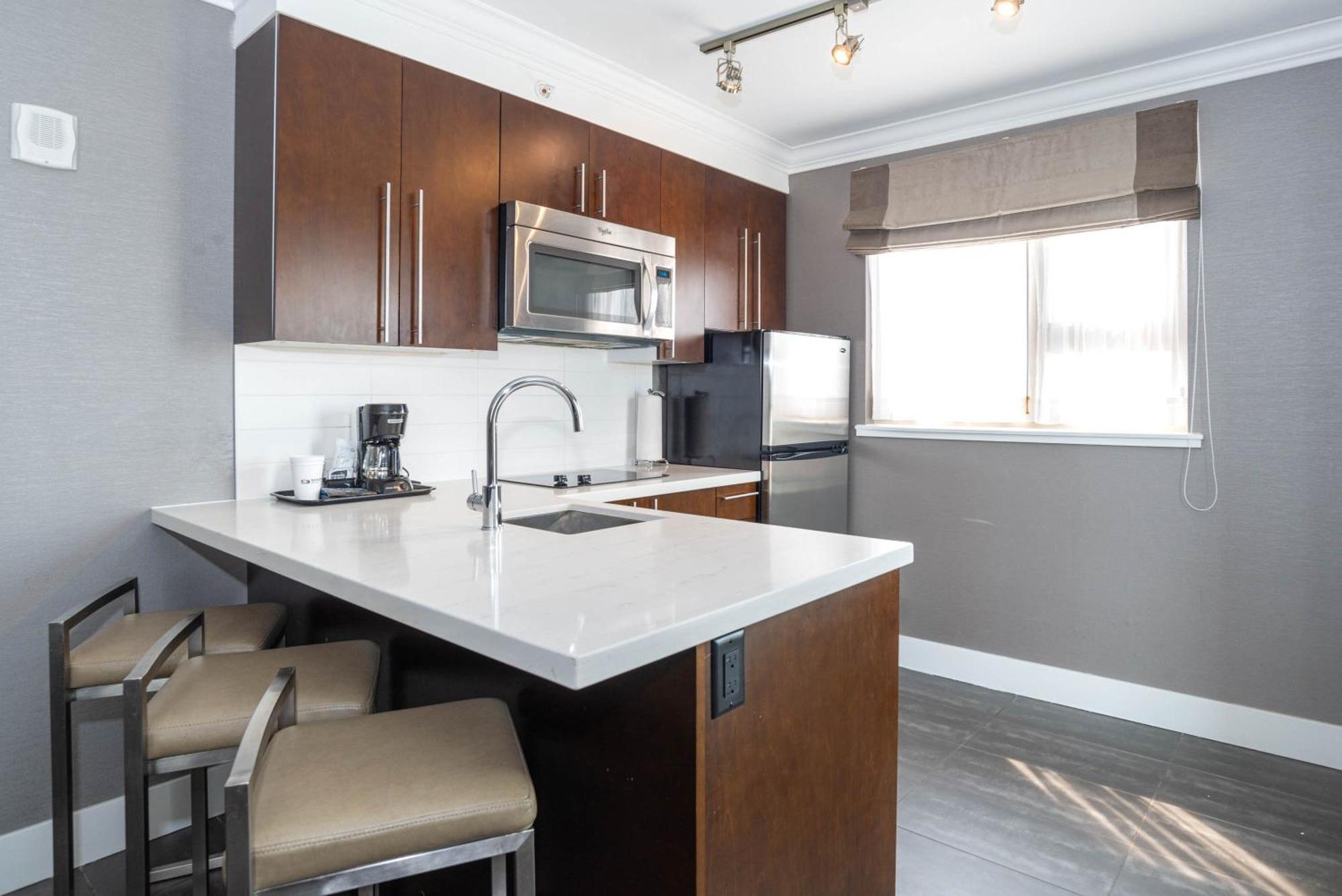 Sandman Hotel Edmonton West Екстер'єр фото