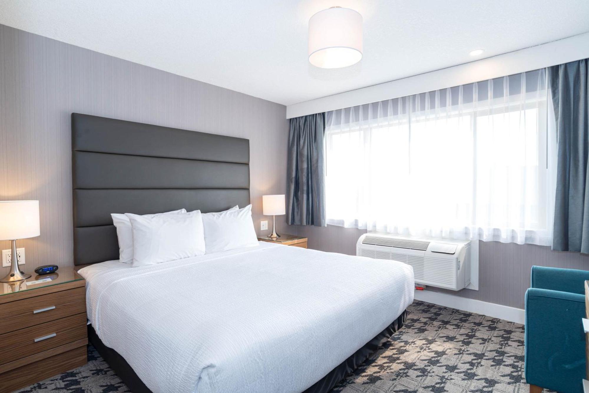 Sandman Hotel Edmonton West Екстер'єр фото