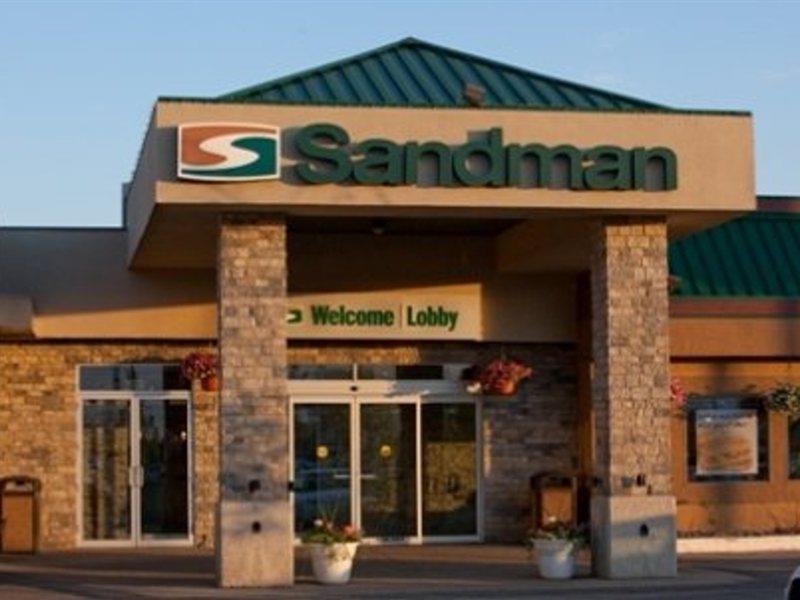 Sandman Hotel Edmonton West Екстер'єр фото