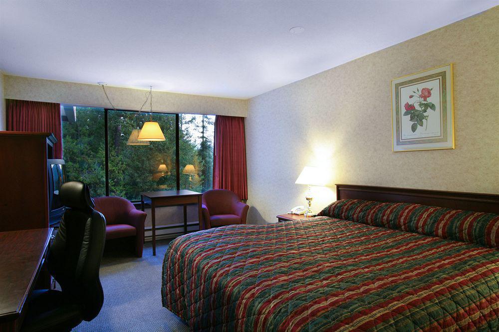 Sandman Hotel Edmonton West Екстер'єр фото